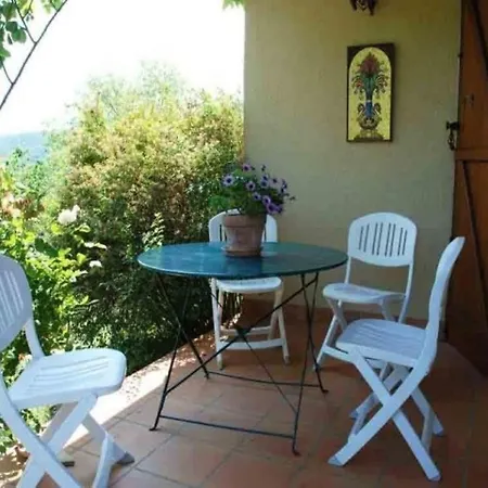 House Maison Du Barry *